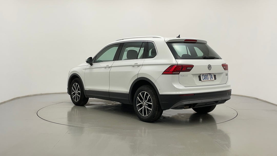 2016 Volkswagen Tiguan 132 Tsi Comfortline, Automatic, 89463 km, Left Back Diagonal (45- Degree) View