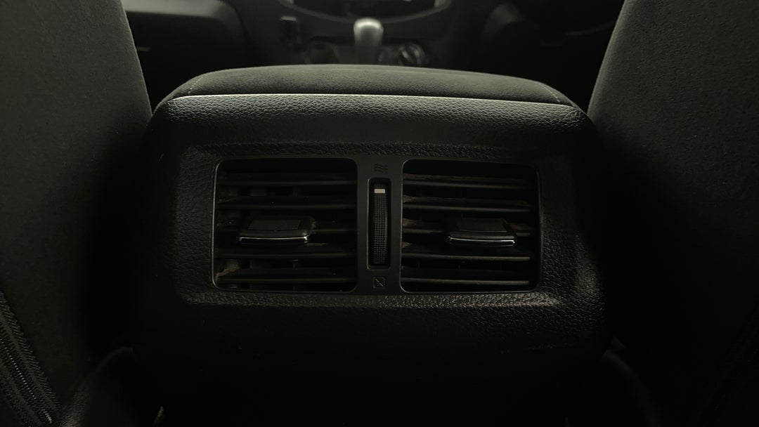 Rear A/C Vent