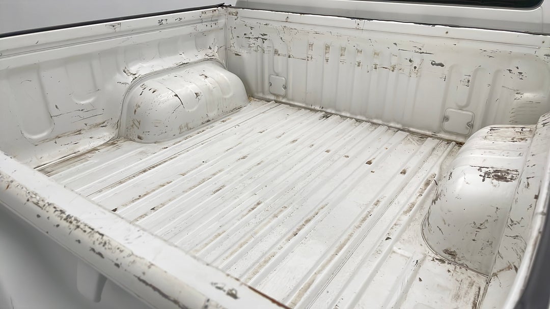 2016 Toyota Hilux Sr (4x4), Manual, 125408 km, Boot / Tailgate Tray (Ute) Rust