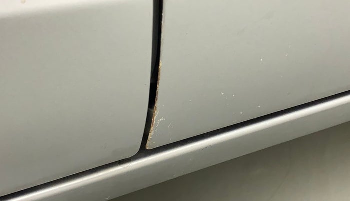 2016 Maruti Baleno ZETA CVT PETROL 1.2, Petrol, Automatic, 68,323 km, Driver-side door - Slightly rusted