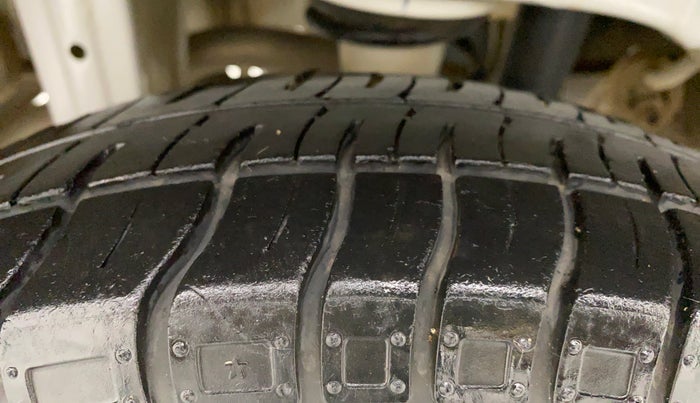 2018 Maruti Alto 800 LXI, Petrol, Manual, 18,658 km, Right Rear Tyre Tread