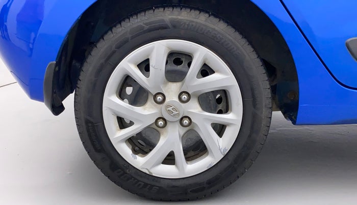 2019 Hyundai Grand i10 MAGNA 1.2 KAPPA VTVT, Petrol, Manual, 40,240 km, Right Rear Wheel