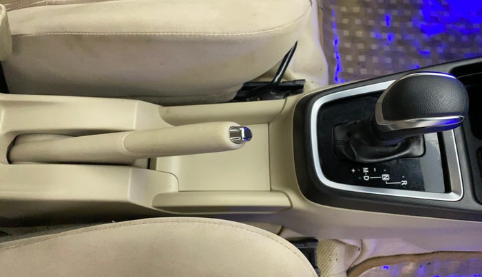 2018 Maruti Dzire ZXI Plus AMT, Petrol, Automatic, 28,319 km, Gear Lever