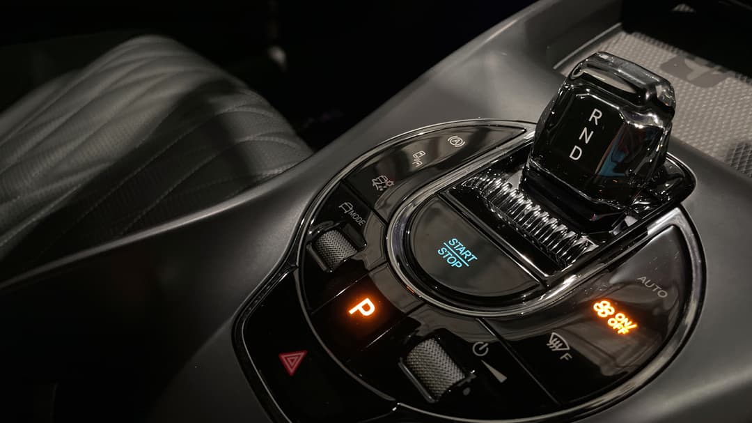 2024 Byd Seal Performance, Automatic, 24690 km, Gear Lever 