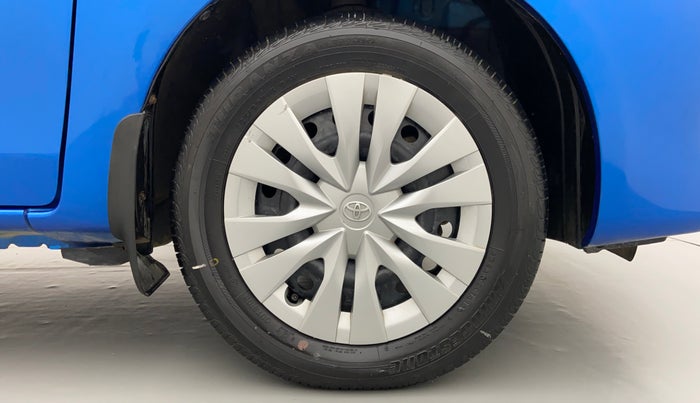2013 Toyota Etios Liva V, Petrol, Manual, 49,233 km, Right Front Wheel