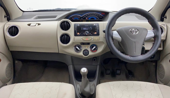 2013 Toyota Etios Liva V, Petrol, Manual, 49,233 km, Dashboard