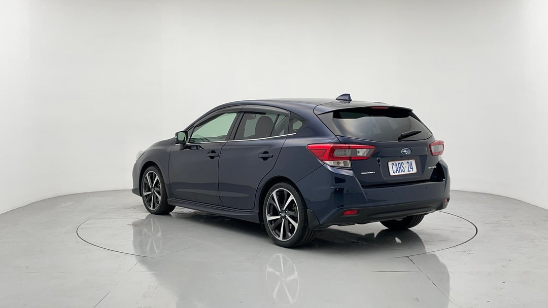 Left Back Diagonal (45- Degree) View