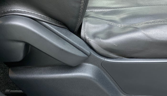 2019 Ford Ecosport 1.5 AMBIENTE TDCI, Diesel, Manual, 21,921 km, Driver Side Adjustment Panel