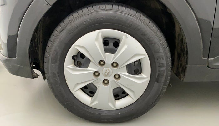 2016 Hyundai Creta BASE 1.6 PETROL, Petrol, Manual, 65,187 km, Left Front Wheel