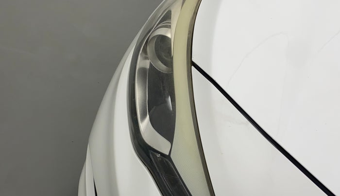 2016 Hyundai Elite i20 ASTA 1.4 CRDI (O), Diesel, Manual, 77,147 km, Right headlight - Faded