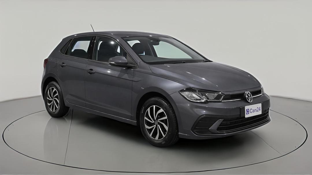 2024 Volkswagen Polo Life, Automatic, 25134 km, Right Front Diagonal (45- Degree) View