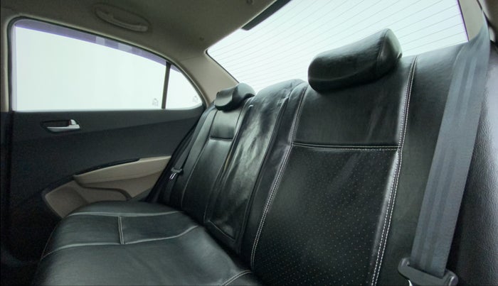 2016 Hyundai Xcent S 1.2, Petrol, Manual, 56,967 km, Right Side Rear Door Cabin