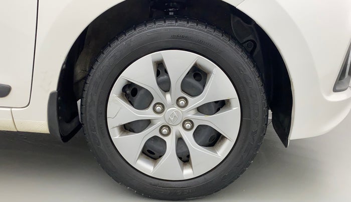 2016 Hyundai Xcent S 1.2, Petrol, Manual, 56,967 km, Right Front Wheel