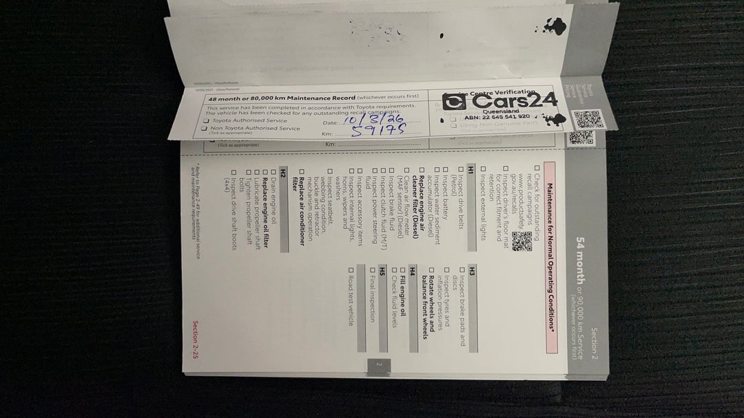 2022 Toyota Hilux Sr5 (4x4), Automatic, 59175 km, Service History