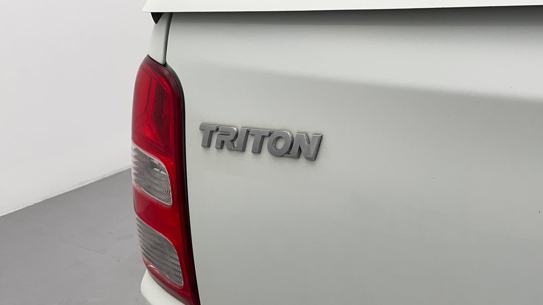 Badge (Boot Left Side)