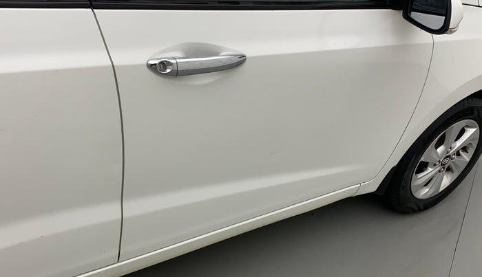 2018 Hyundai Xcent SX 1.2, Petrol, Manual, 60,287 km, Driver-side door - Slightly dented