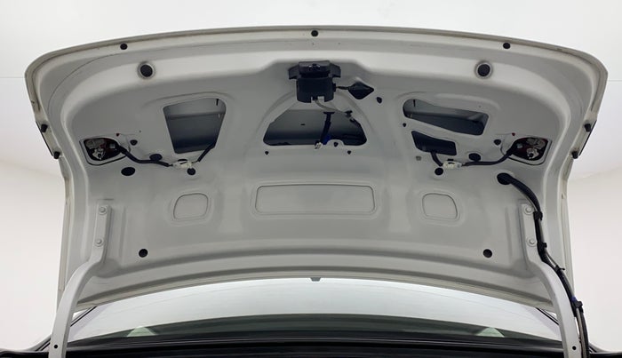 2018 Hyundai Xcent SX 1.2, Petrol, Manual, 60,287 km, Boot Door Open