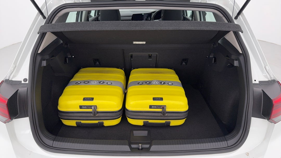 2021 Volkswagen Golf 110tsi Life, Automatic, 86909 km, Boot Inside View with Luggage