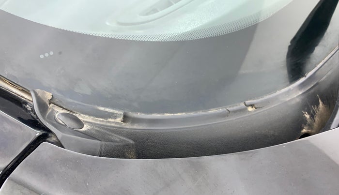 2018 Ford Ecosport TITANIUM 1.5L PETROL, Petrol, Manual, 54,614 km, Bonnet (hood) - Cowl vent panel has minor damage
