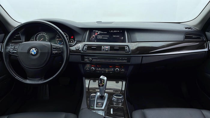 BMW 520I-Dashboard View