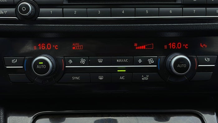 BMW 520I-Automatic Climate Control