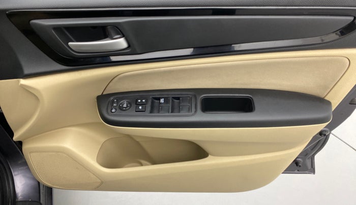 2018 Honda Amaze 1.2 V CVT I VTEC, Petrol, Automatic, 44,439 km, Driver Side Door Panels Control