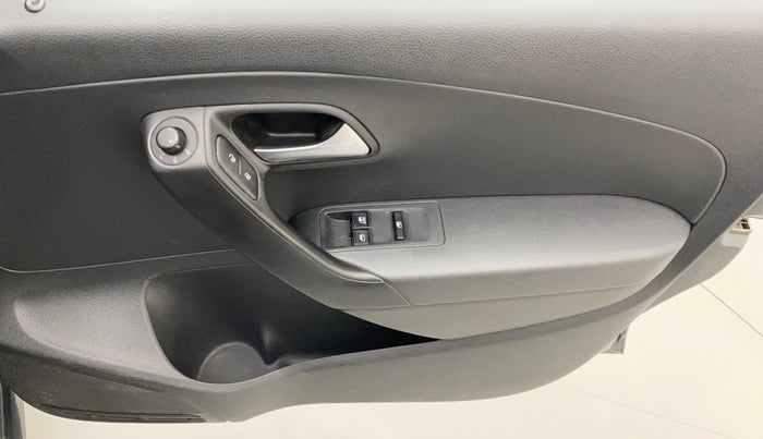 2018 Volkswagen Ameo COMFORTLINE 1.0L, Petrol, Manual, 50,090 km, Driver Side Door Panels Control