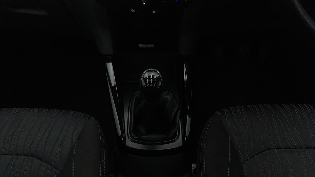 2015 Ford Ecosport Trend, Manual, 110776 km, Gear Lever 