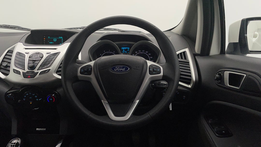 2015 Ford Ecosport Trend, Manual, 110776 km, Steering Wheel Close-up
