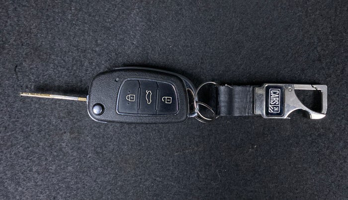 2016 Hyundai Elite i20 MAGNA 1.2, Petrol, Manual, 36,669 km, Key Close Up