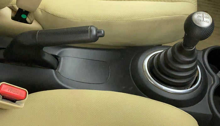 2012 Honda Brio S(O) MT, Petrol, Manual, 69,079 km, Gear Lever