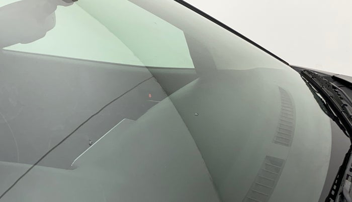 2020 Maruti Baleno ALPHA CVT PETROL 1.2, Petrol, Automatic, 72,538 km, Front windshield - Minor spot on windshield