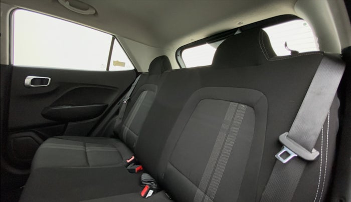 2020 Hyundai VENUE S MT 1.2 KAPPA, Petrol, Manual, 8,954 km, Right Side Rear Door Cabin