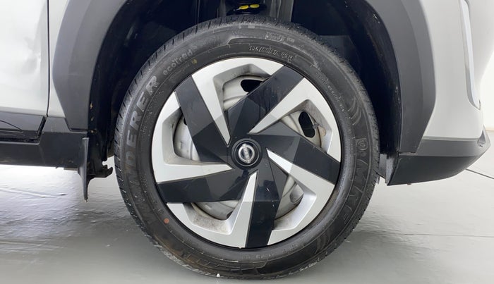 2021 Nissan MAGNITE XE 1.0 MT, Petrol, Manual, 11,917 km, Right Front Wheel