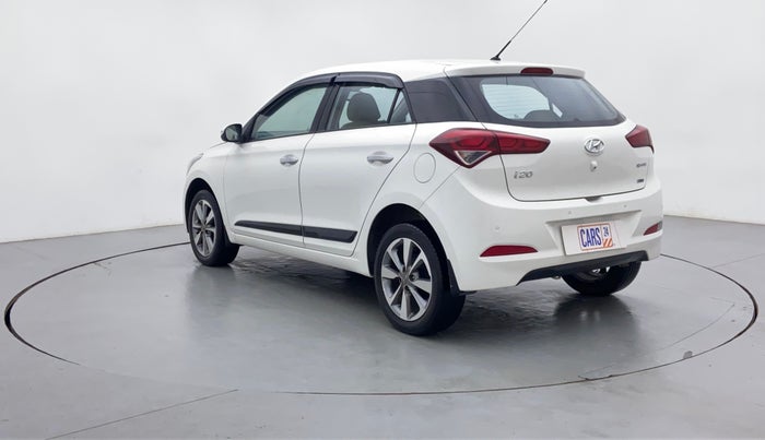 2015 Hyundai Elite i20 SPORTZ (O) 1.4, Diesel, Manual, 31,156 km, Left Back Diagonal (45- Degree) View