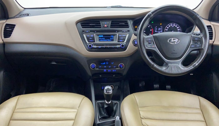 2015 Hyundai Elite i20 SPORTZ (O) 1.4, Diesel, Manual, 31,156 km, Dashboard View