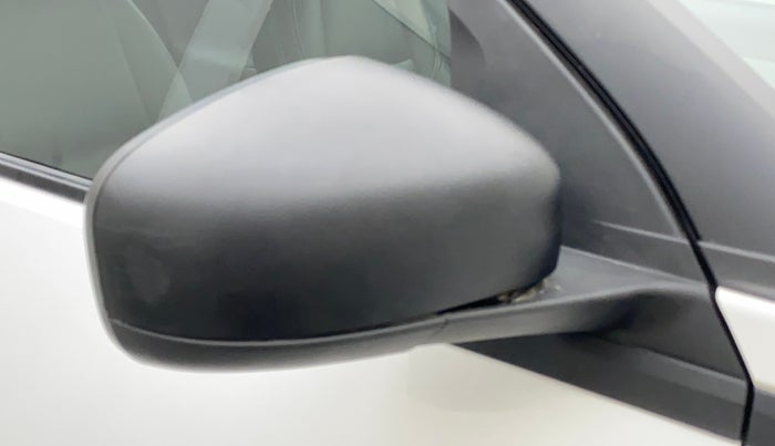 2023 Nissan MAGNITE XE, Petrol, Manual, 10,004 km, Right rear-view mirror - Folding motor not working