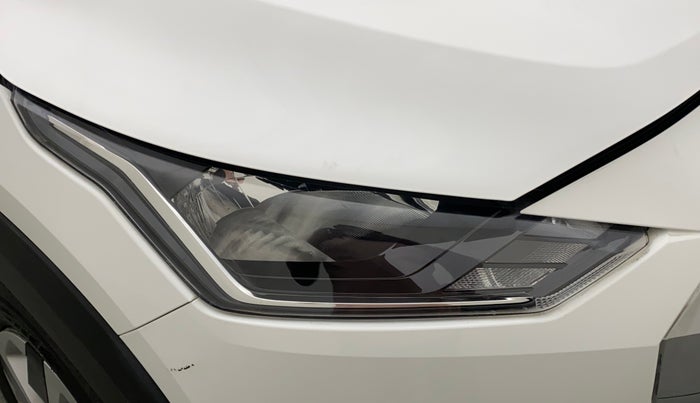 2023 Nissan MAGNITE XE, Petrol, Manual, 10,004 km, Right headlight - Minor scratches