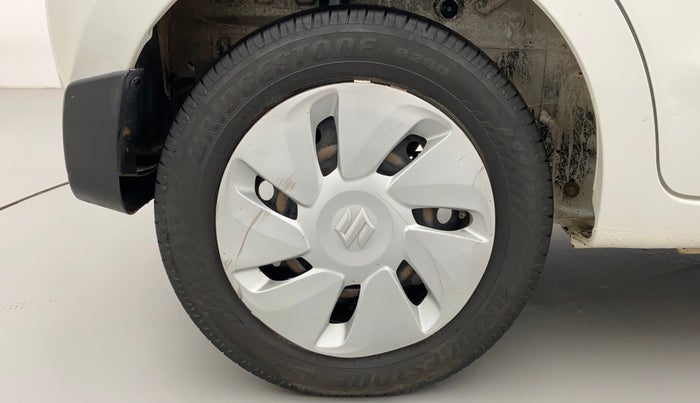 2018 Maruti Celerio VXI CNG, CNG, Manual, 1,06,820 km, Right Rear Wheel