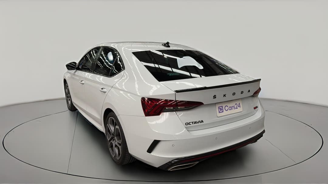 2022 SKODA Octavia Rs 180tsi, Automatic, 56528 km, Left Back Diagonal (45- Degree) View