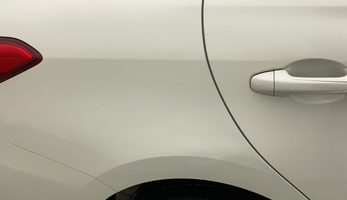 2018 Toyota YARIS G CVT, Petrol, Automatic, 76,719 km, Right quarter panel - Slightly dented