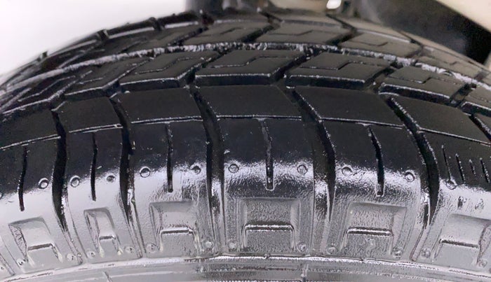 2019 Maruti Eeco 5 STR WITH AC PLUSHTR, Petrol, Manual, 6,021 km, Right Rear Tyre Tread