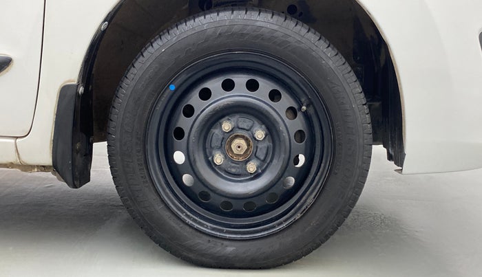 2015 Maruti Wagon R 1.0 VXI, Petrol, Manual, 56,303 km, Right Front Wheel