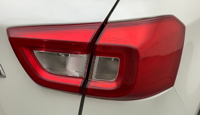 2019 Maruti Vitara Brezza VDI, Diesel, Manual, 61,307 km, Right tail light - Minor damage