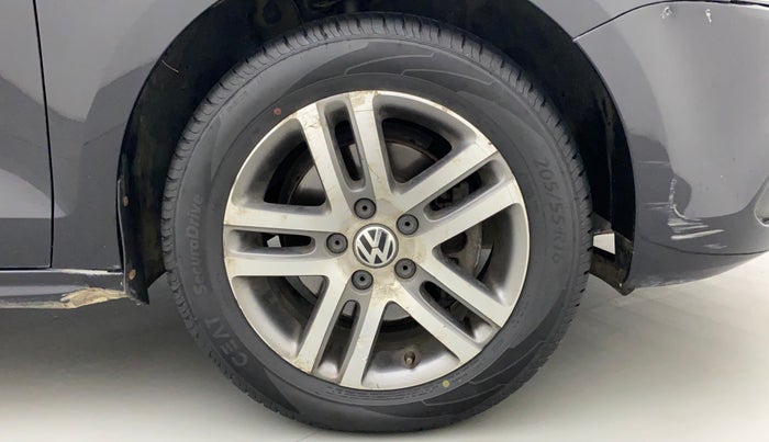 2012 Volkswagen Jetta HIGHLINE TDI, Diesel, Manual, 76,275 km, Right Front Wheel