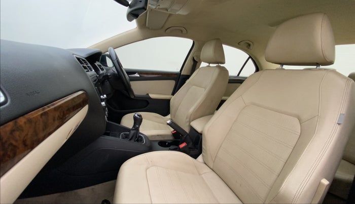 2012 Volkswagen Jetta HIGHLINE TDI, Diesel, Manual, 76,275 km, Right Side Front Door Cabin