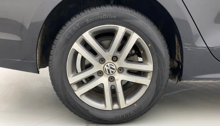 2012 Volkswagen Jetta HIGHLINE TDI, Diesel, Manual, 76,275 km, Right Rear Wheel