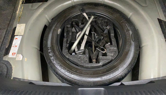 2012 Volkswagen Jetta HIGHLINE TDI, Diesel, Manual, 76,275 km, Spare Tyre