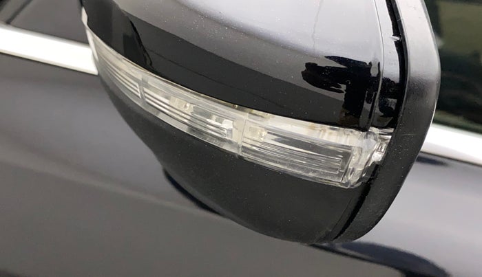 2012 Volkswagen Jetta HIGHLINE TDI, Diesel, Manual, 76,275 km, Left rear-view mirror - Indicator light not working