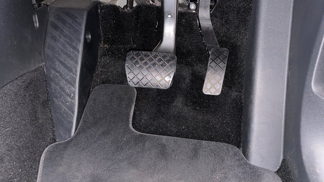Pedals and Footmat